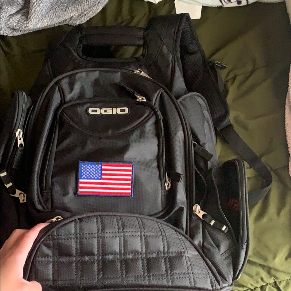 OGIO Metro bag pack